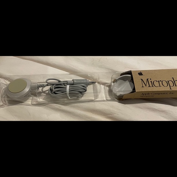 Apple computer microphone 1991 - Picture 2 of 4